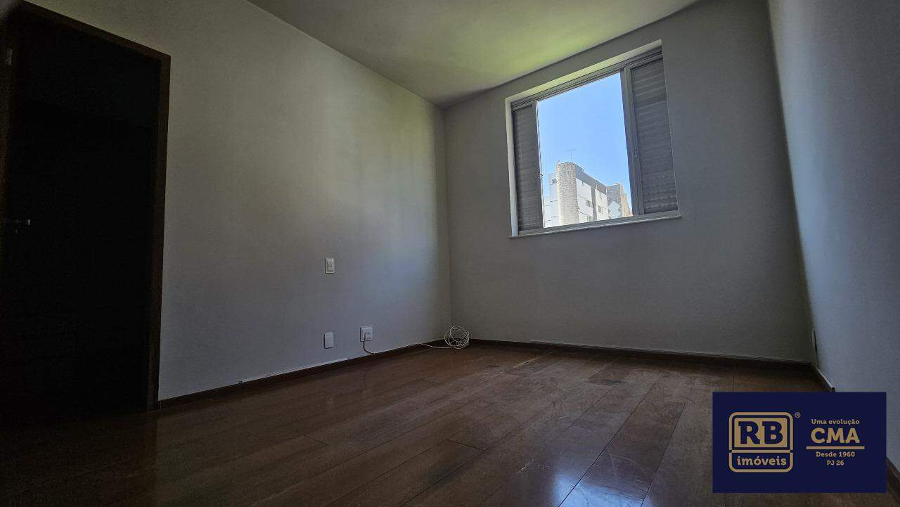 Apartamento à venda com 4 quartos, 170m² - Foto 17