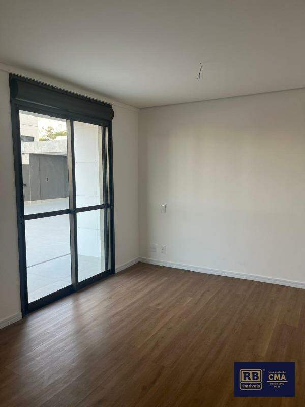 Apartamento à venda com 4 quartos, 150m² - Foto 11