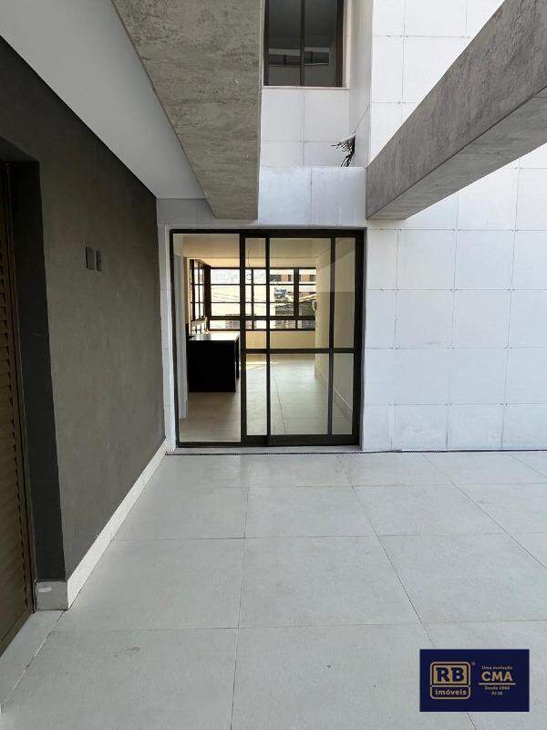 Apartamento à venda com 4 quartos, 150m² - Foto 15