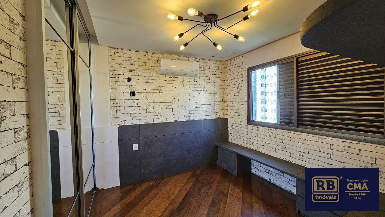 Apartamento à venda com 3 quartos, 178m² - Foto 5