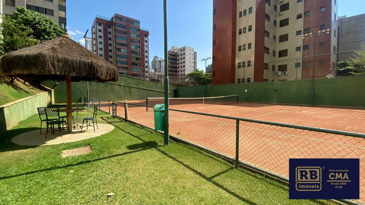 Apartamento à venda com 3 quartos, 178m² - Foto 23