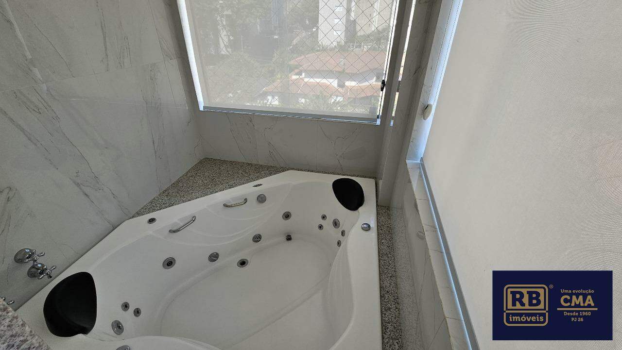 Apartamento à venda com 3 quartos, 178m² - Foto 6