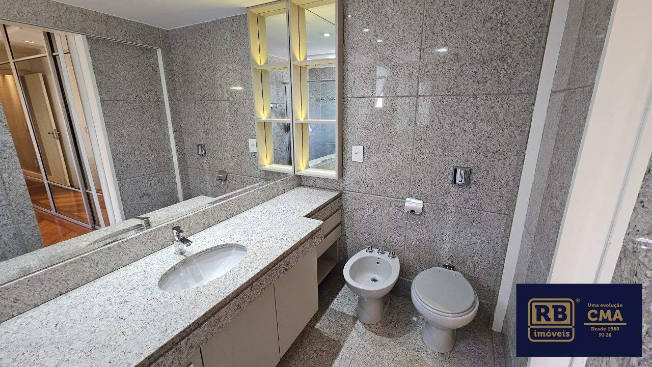 Apartamento à venda com 3 quartos, 178m² - Foto 14