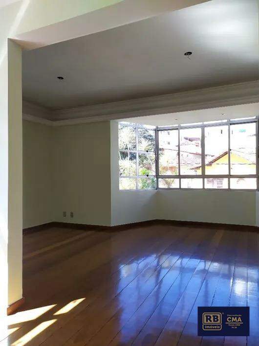 Apartamento à venda com 4 quartos, 130m² - Foto 2