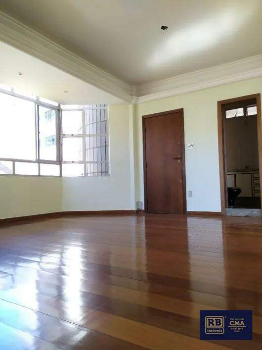 Apartamento à venda com 4 quartos, 130m² - Foto 1