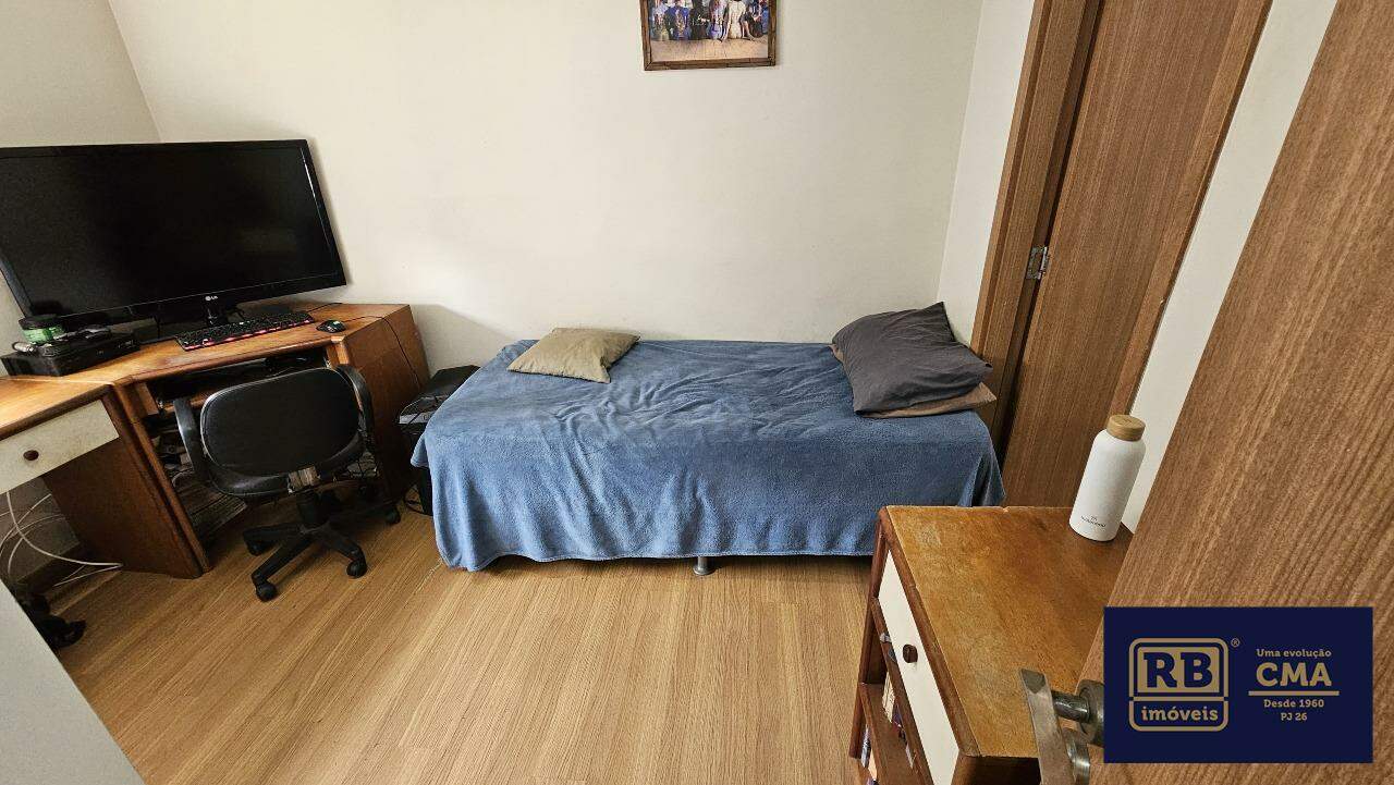 Apartamento à venda com 3 quartos, 156m² - Foto 3