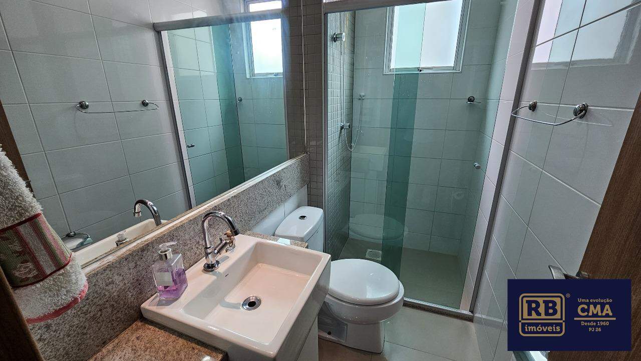 Apartamento à venda com 3 quartos, 156m² - Foto 4