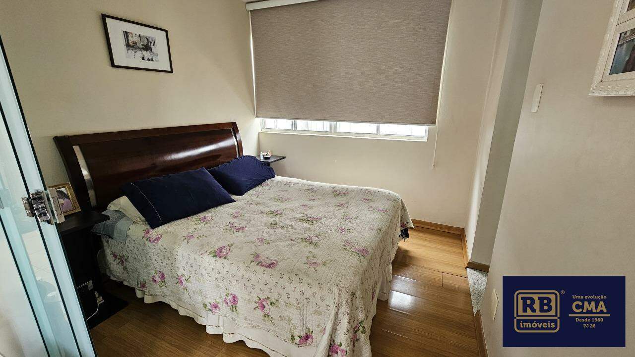 Apartamento à venda com 3 quartos, 156m² - Foto 7