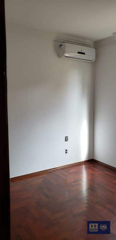 Apartamento à venda com 4 quartos, 140m² - Foto 8