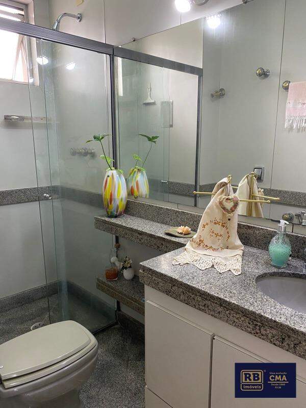 Apartamento à venda com 3 quartos, 115m² - Foto 18