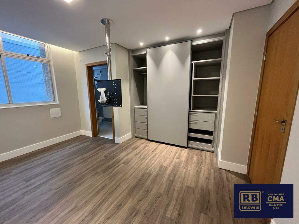 Apartamento à venda com 4 quartos, 181m² - Foto 14