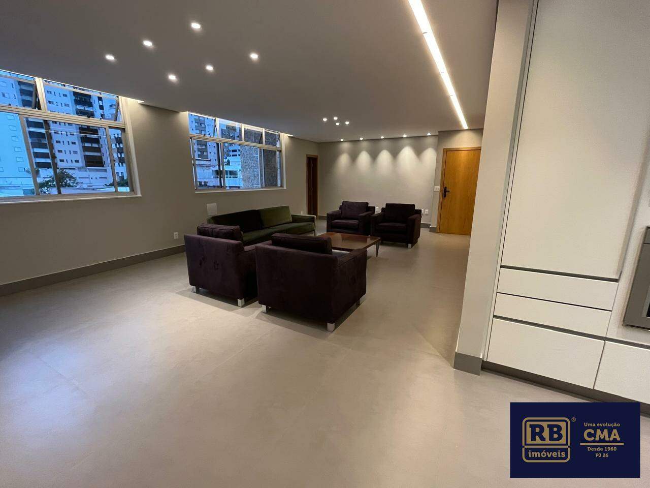 Apartamento à venda com 4 quartos, 181m² - Foto 9