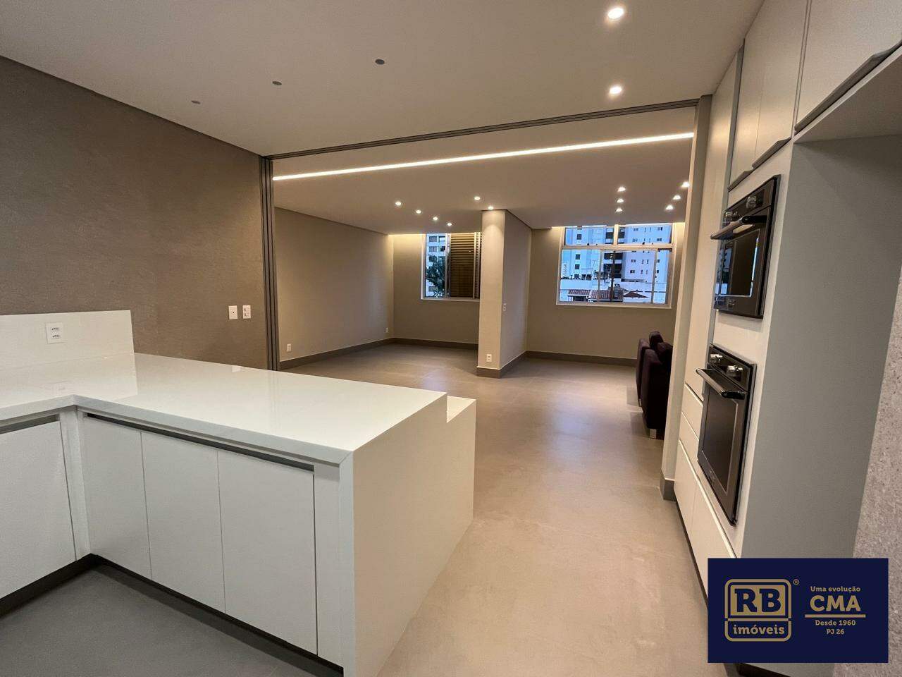 Apartamento à venda com 4 quartos, 181m² - Foto 18
