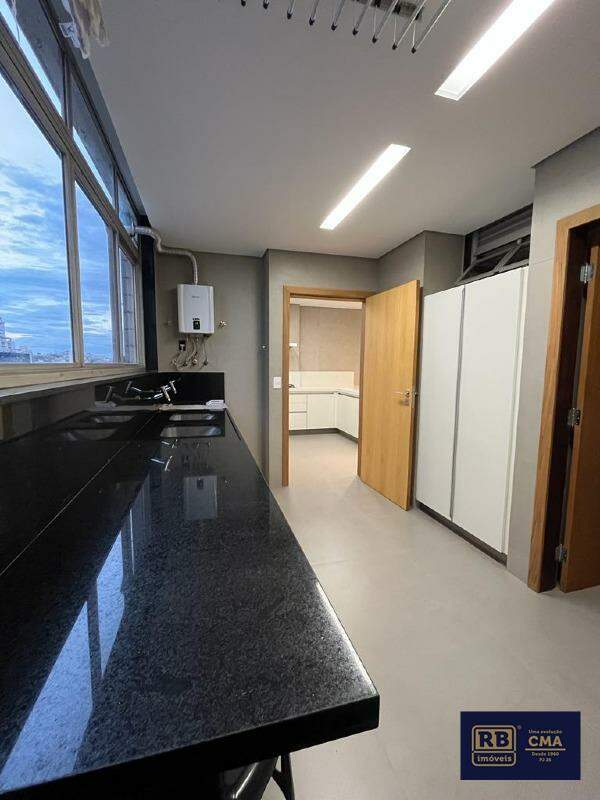 Apartamento à venda com 4 quartos, 181m² - Foto 16