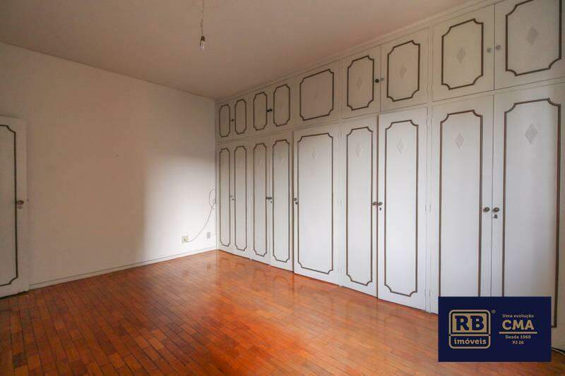 Apartamento à venda com 3 quartos, 199m² - Foto 15
