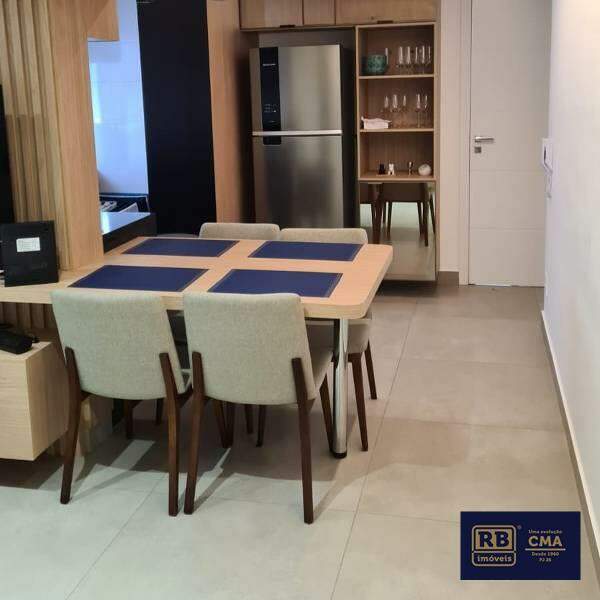 Apartamento à venda com 2 quartos, 58m² - Foto 2