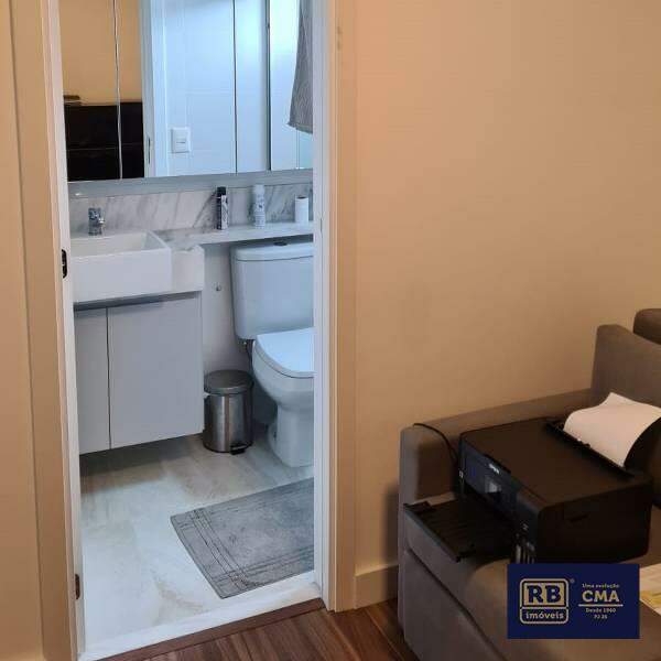 Apartamento à venda com 2 quartos, 58m² - Foto 7