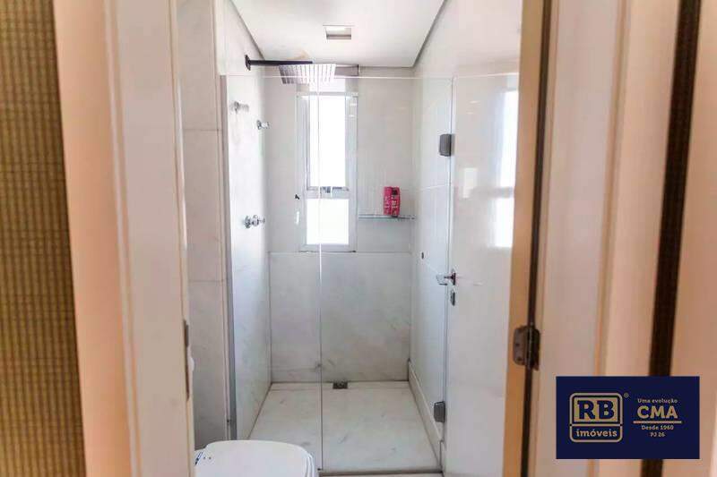 Apartamento à venda com 4 quartos, 200m² - Foto 4