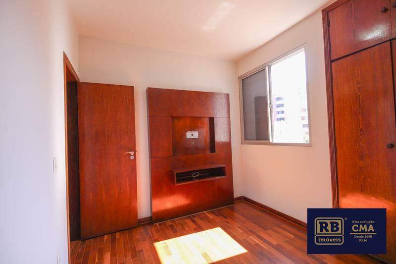 Apartamento à venda com 3 quartos, 150m² - Foto 10