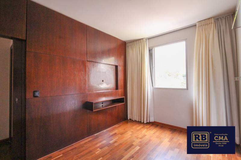Apartamento à venda com 3 quartos, 150m² - Foto 13