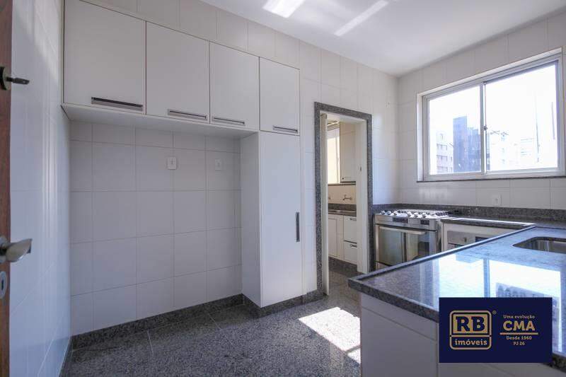 Apartamento à venda com 3 quartos, 150m² - Foto 18