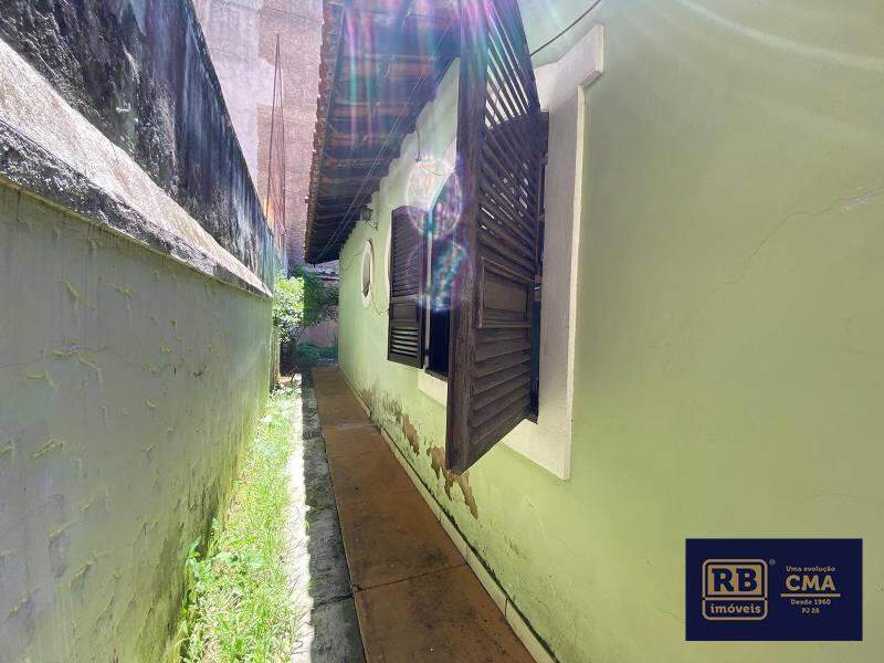Casa à venda com 4 quartos, 312m² - Foto 13