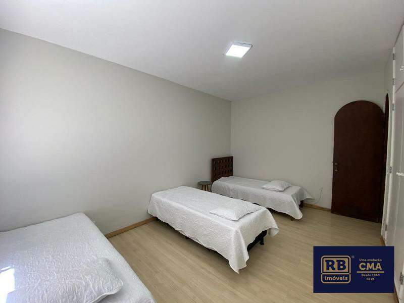 Casa à venda com 4 quartos, 312m² - Foto 21
