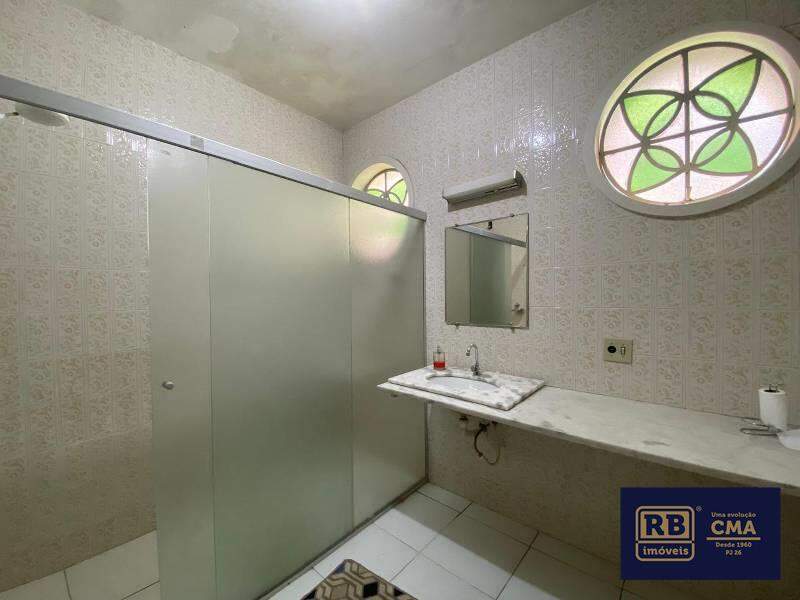 Casa à venda com 4 quartos, 312m² - Foto 23