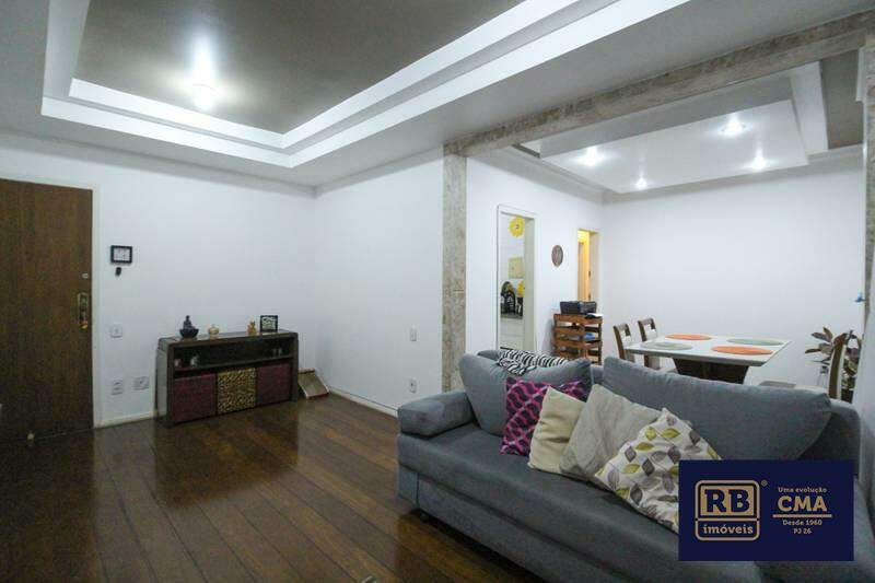Apartamento à venda com 3 quartos, 132m² - Foto 2