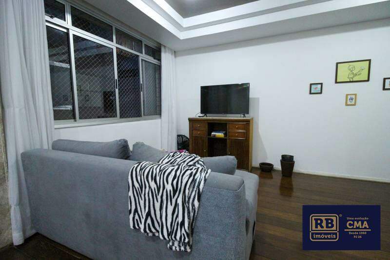 Apartamento à venda com 3 quartos, 132m² - Foto 3