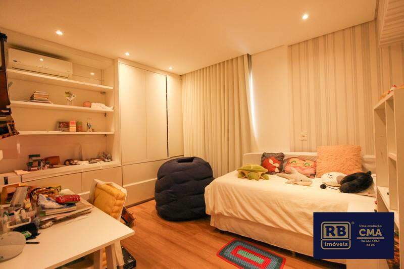 Casa à venda com 4 quartos, 298m² - Foto 11