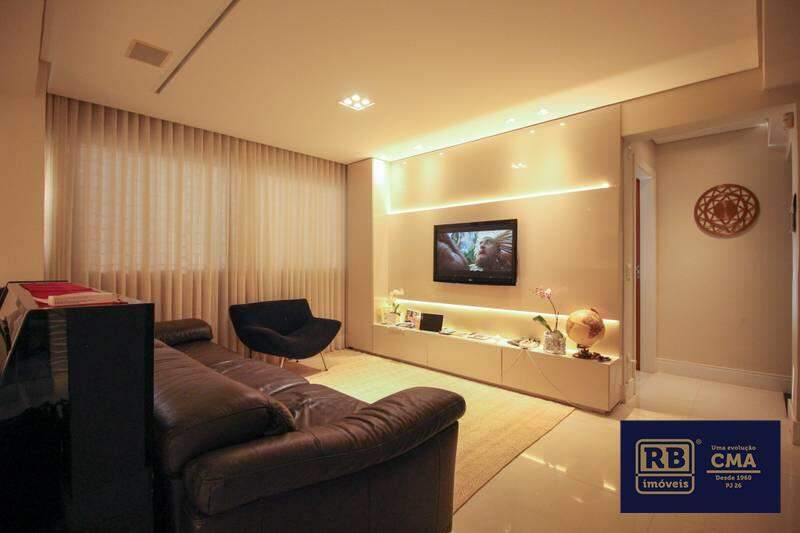 Casa à venda com 4 quartos, 298m² - Foto 14