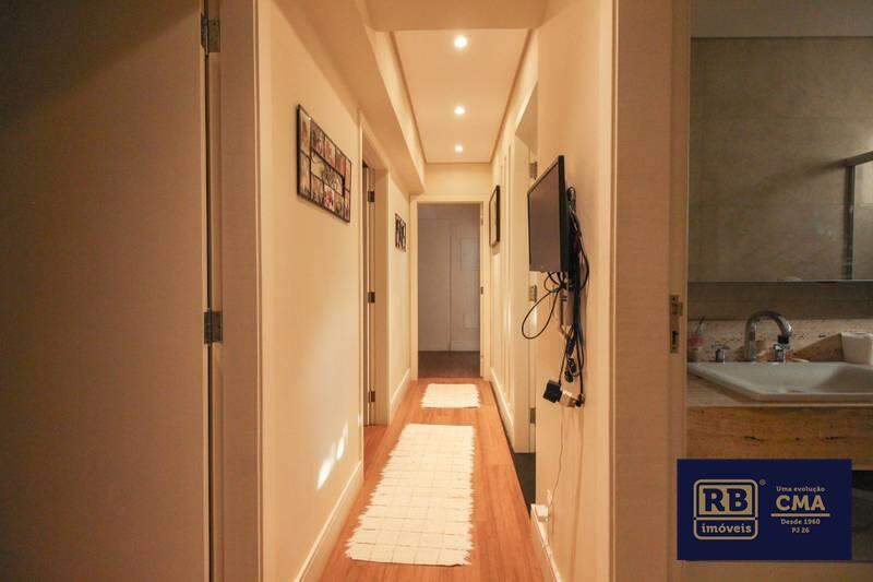 Casa à venda com 4 quartos, 298m² - Foto 19