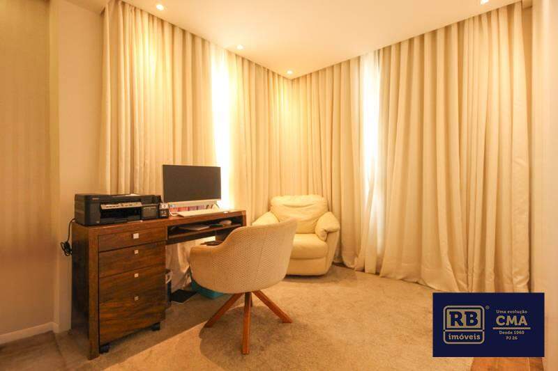 Casa à venda com 4 quartos, 298m² - Foto 4
