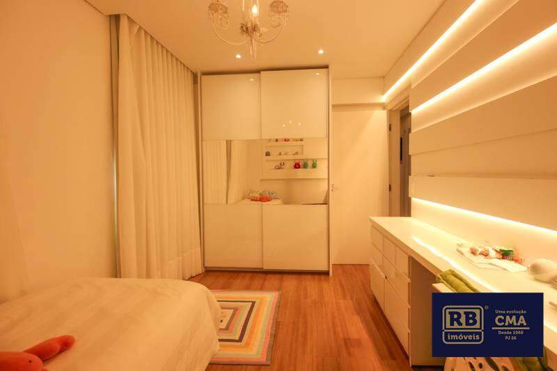 Casa à venda com 4 quartos, 298m² - Foto 9