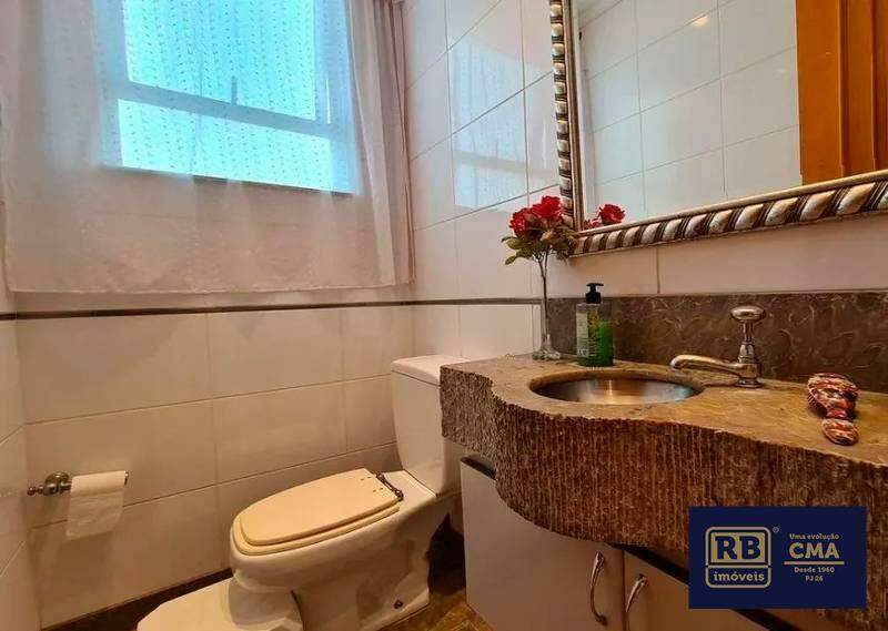 Apartamento à venda com 4 quartos, 238m² - Foto 14