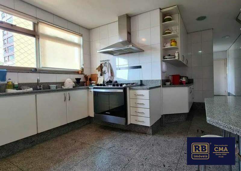 Apartamento à venda com 4 quartos, 238m² - Foto 15