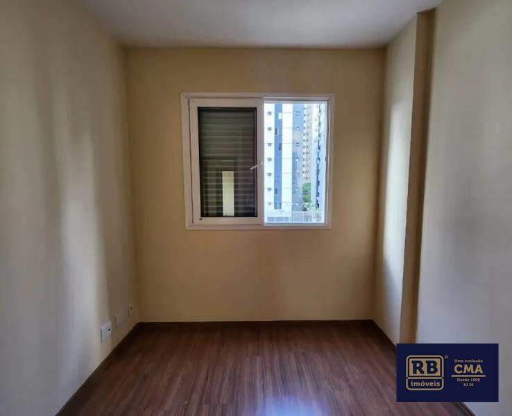 Apartamento à venda com 2 quartos, 72m² - Foto 11