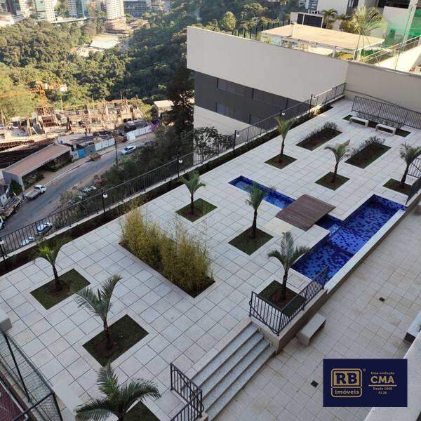 Apartamento à venda com 4 quartos, 135m² - Foto 4