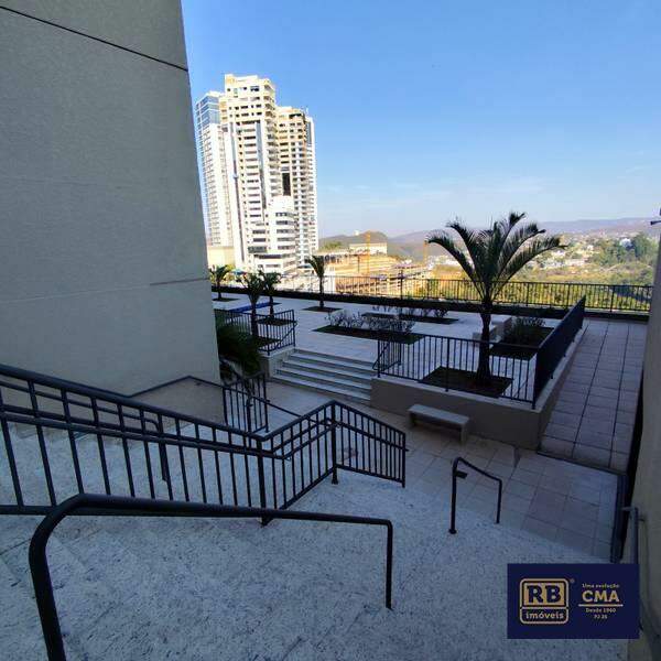 Apartamento à venda com 4 quartos, 135m² - Foto 9