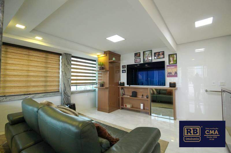 Cobertura à venda com 4 quartos, 254m² - Foto 3