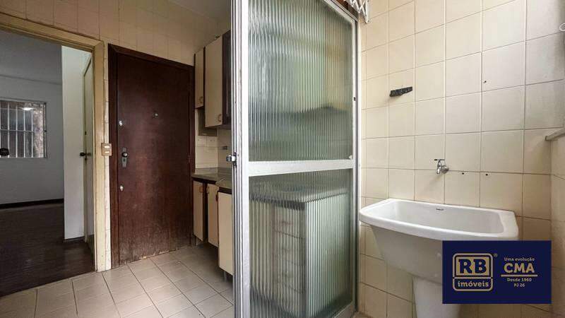 Apartamento à venda com 3 quartos, 80m² - Foto 3
