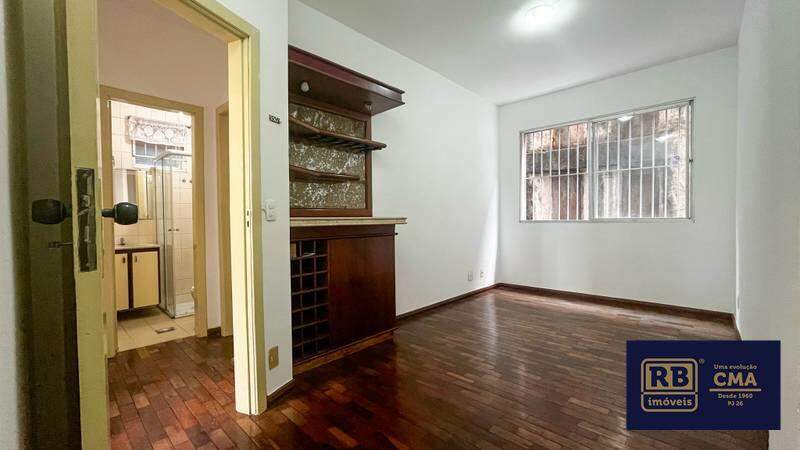 Apartamento à venda com 3 quartos, 80m² - Foto 8