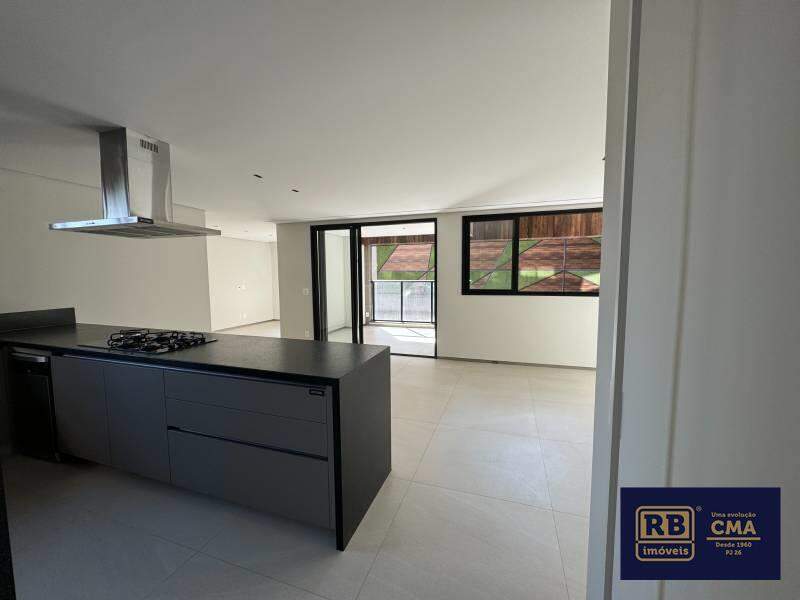 Apartamento à venda com 3 quartos, 138m² - Foto 10