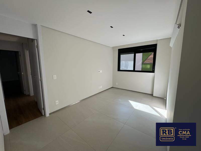 Apartamento à venda com 3 quartos, 138m² - Foto 12