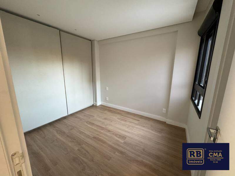 Apartamento à venda com 3 quartos, 138m² - Foto 18