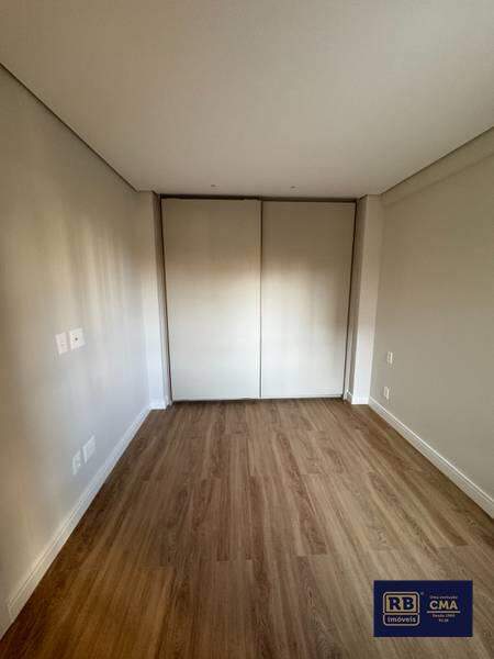 Apartamento à venda com 3 quartos, 138m² - Foto 19