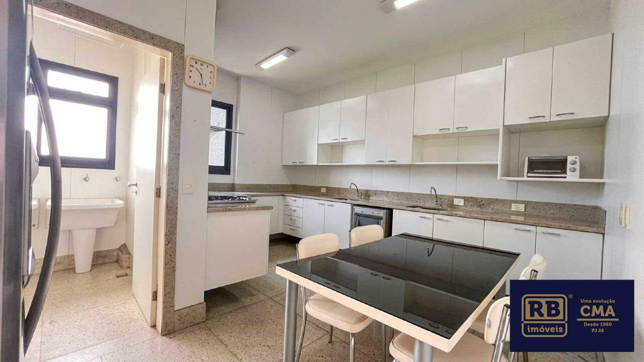 Apartamento à venda com 4 quartos, 256m² - Foto 25