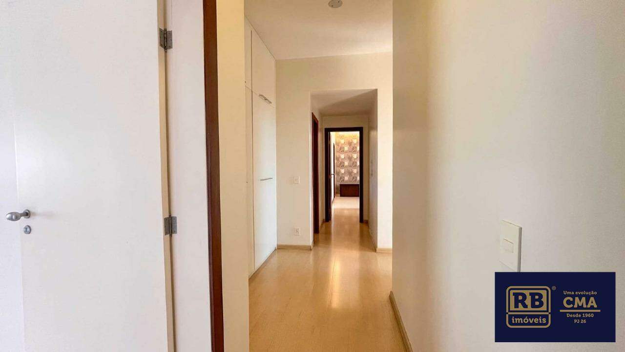 Apartamento à venda com 4 quartos, 256m² - Foto 17