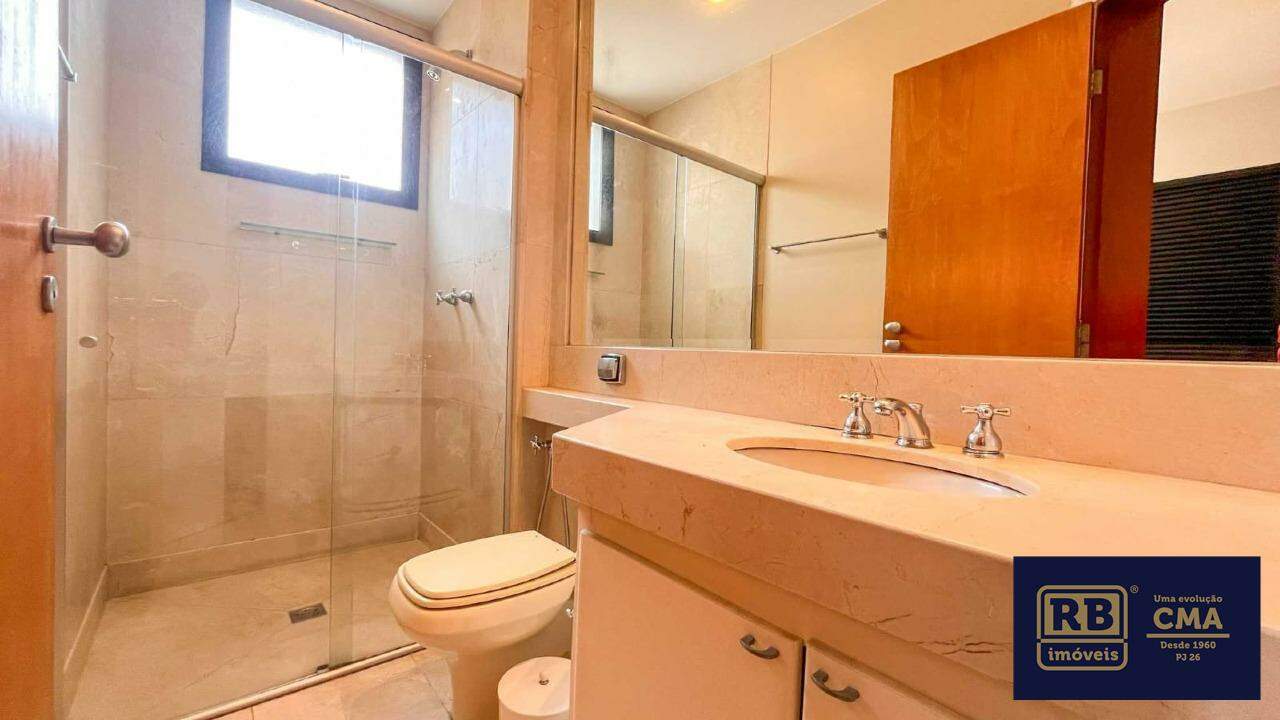 Apartamento à venda com 4 quartos, 256m² - Foto 16